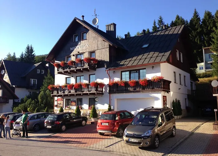 And Monika Affittacamere 3*