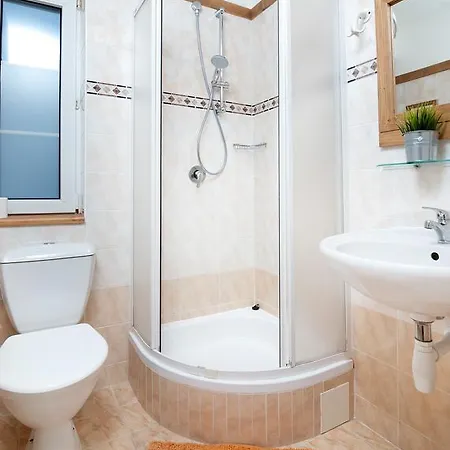 And Monika Guest house 3*