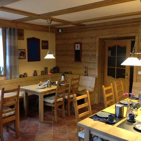 And Monika Гостьовий будинок