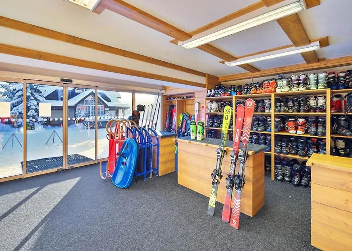 And Monika Špindlerŭv Mlýn